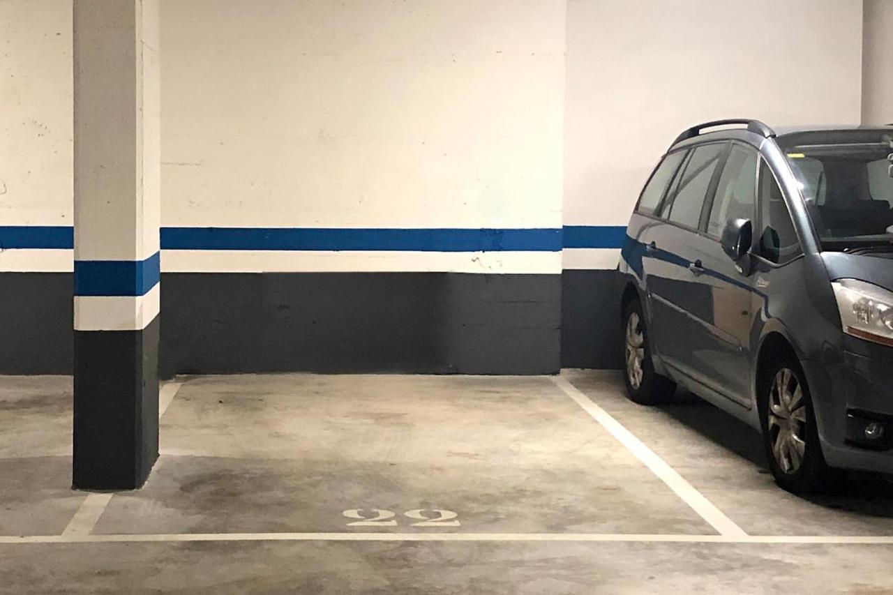Piso Reformado A 2 Min Del Casco Viejo Con Garaje Gratis Bilbau Exterior foto